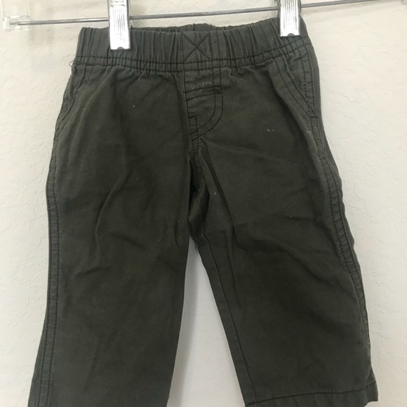 Carters 2 piece outfit - Picture 2 of 3